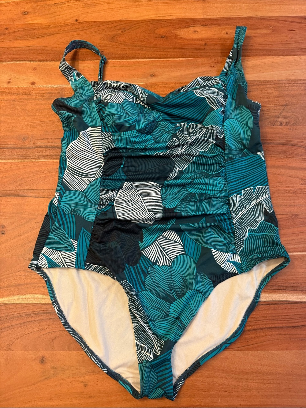 Tropical/Leaf Print XL Swimsuit One Piece